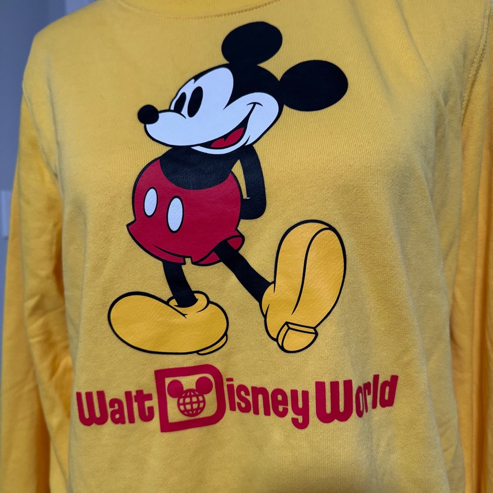 Disney Mickey Mouse Walt Disney World Yellow Sweatshirt Medium Pullover